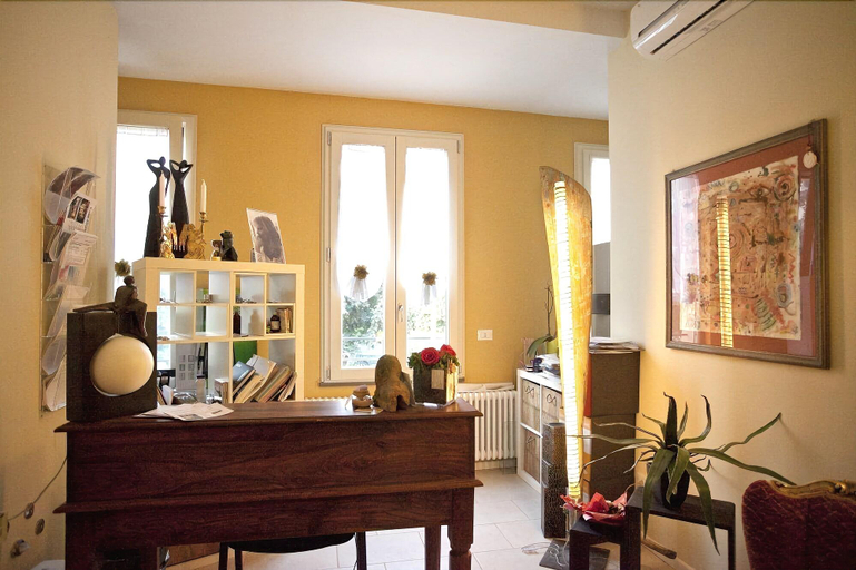 Public Area 3, Casa Munay, Bologna