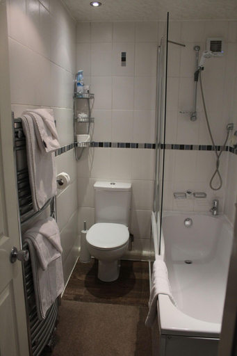 Bathroom 4, Elder Grove, Cumbria