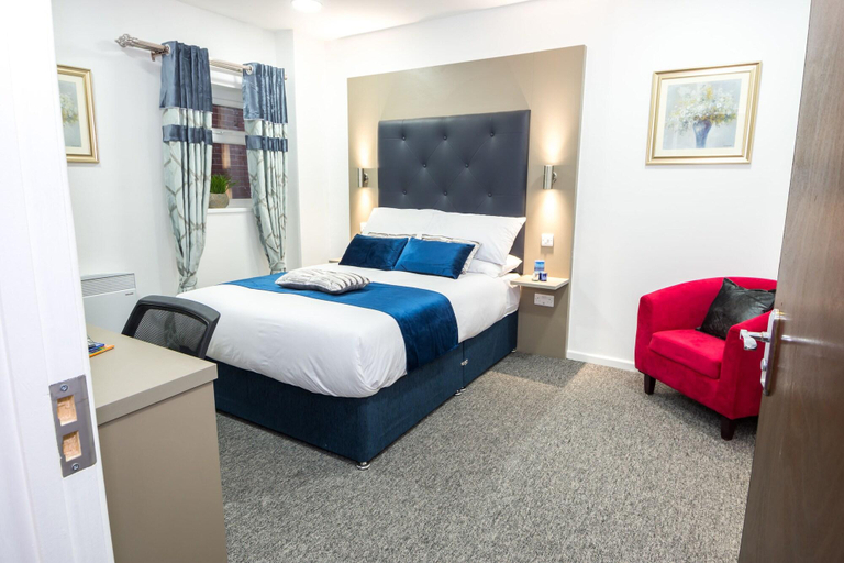 Bedroom 3, Abbey Hotel, Leicester