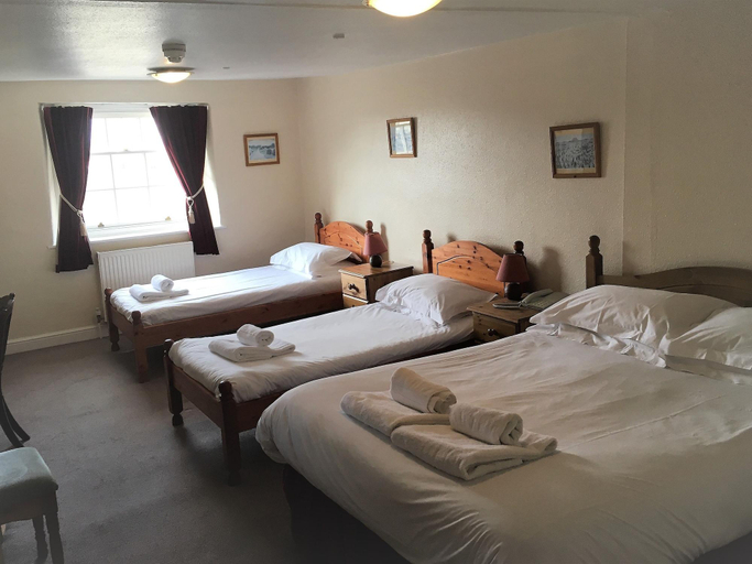 Bedroom 4, White Hart Hotel, Somerset