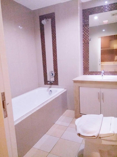 Bathroom 4, Grand Kasira by LARIZ, South Jakarta