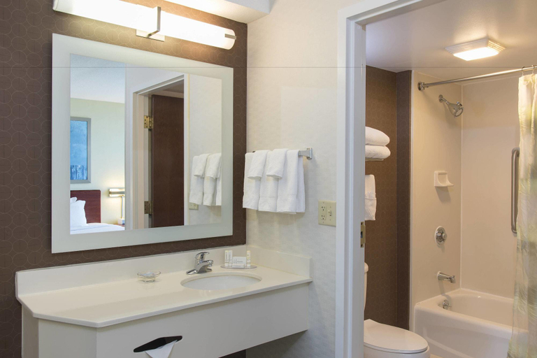 Bathroom 5, Springhill Suites Peoria, Peoria