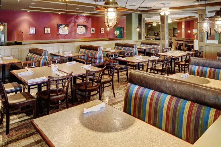 Food & Drinks 5, Chateau Nova Kingsway, Division No. 11