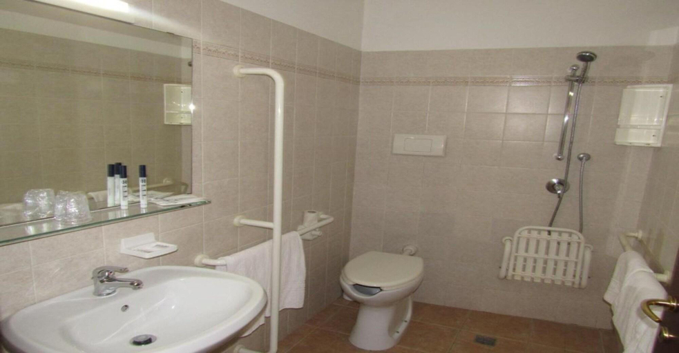 Bathroom 4, Hotel Nuovo Rondo Sesto San Giovanni, Milano