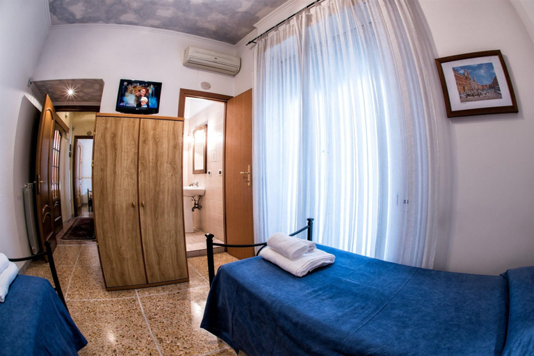 Bedroom 4, Giornate Romane - B&B, Rome