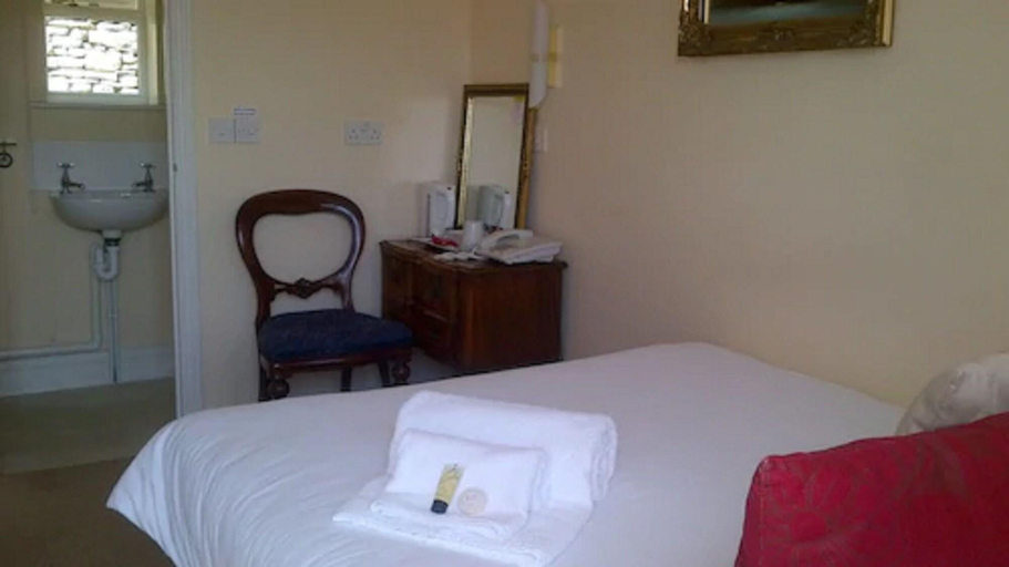 Bedroom 3, The Crown Inn, Wiltshire