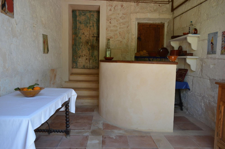 Public Area 4, Sa Casa Rotja, Baleares