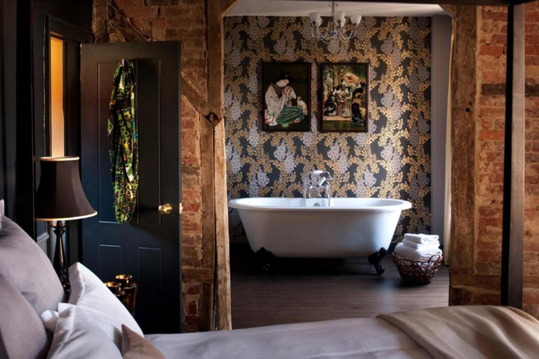 Bathroom 5, the crown and thistle, Oxfordshire