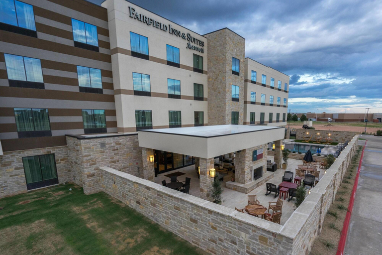 Exterior & Views 2, Fairfield Inn & Suites Lubbock Southwest, Lubbock