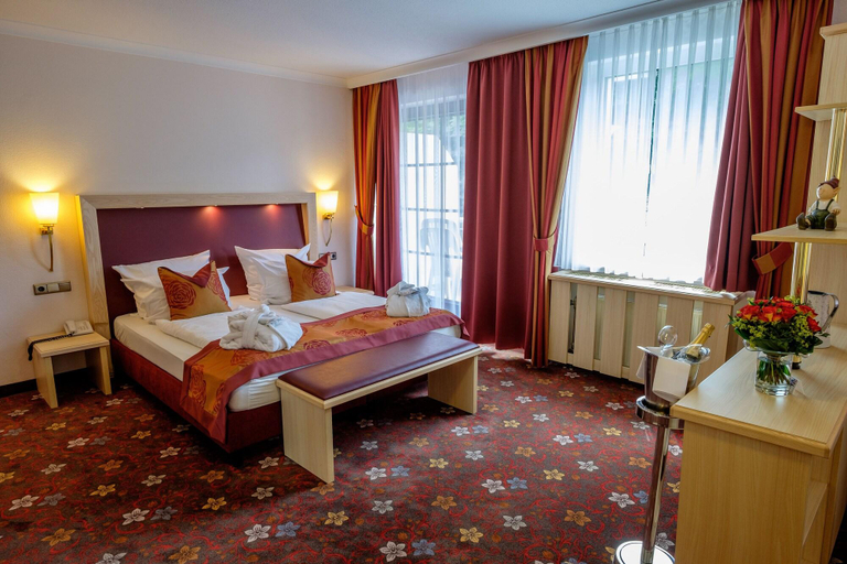 Bedroom, Hotel Restaurant Walpurgishof, Goslar