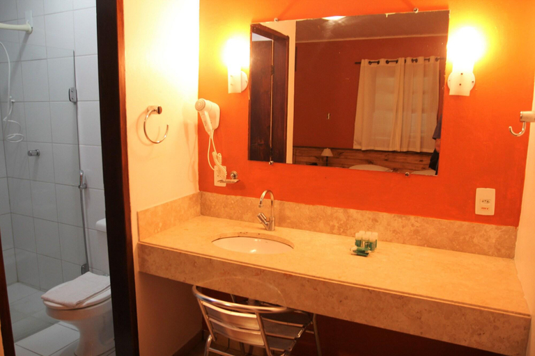 Bathroom 4, Porto Grande Hotel, São Sebastião