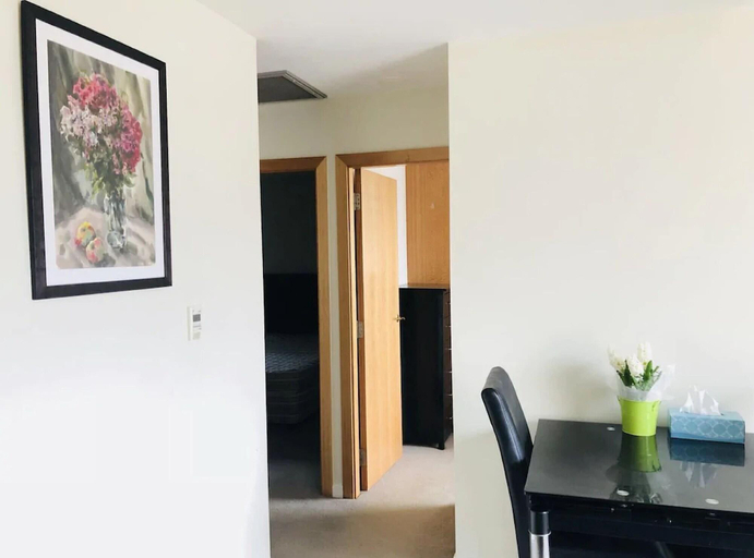 Bedroom 4, Boulevard Hotel, Waitakere