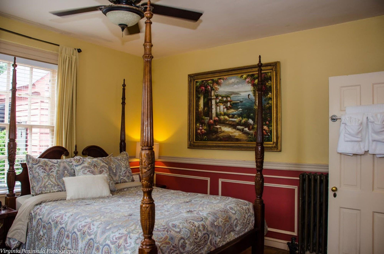 Bedroom 3, Williamsburg Manor B&B, Williamsburg