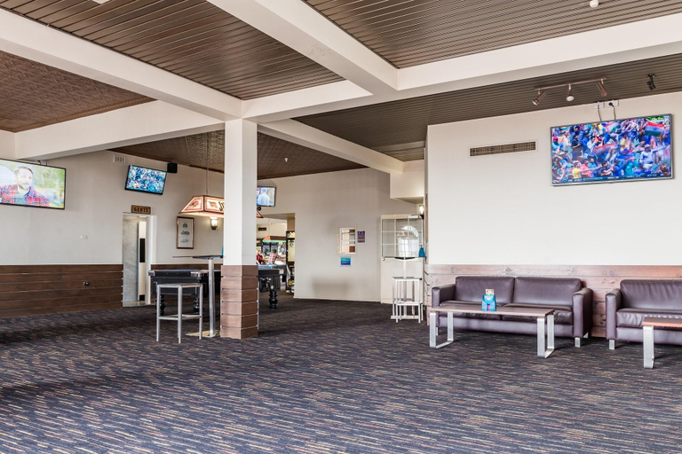 Public Area 4, Somerset Hotel, Waratah/Wynyard - Pt A
