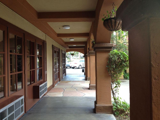Public Area 2, MainStay Suites John Wayne Airport by Choice Hotels, Orange