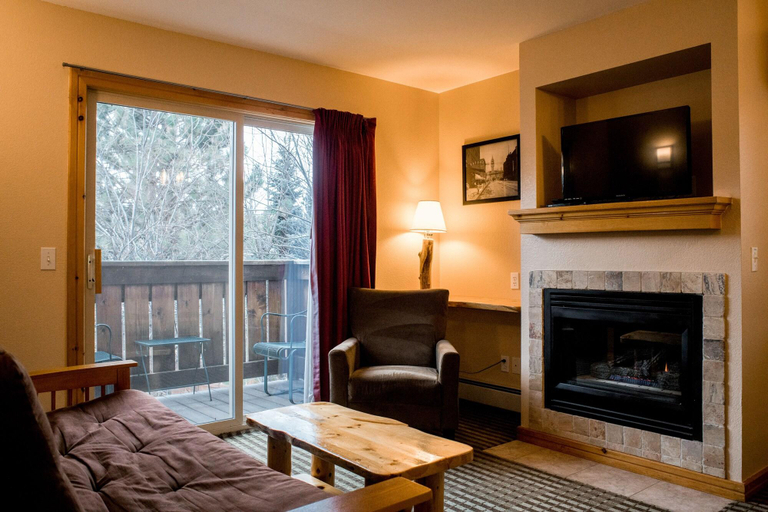Bedroom 3, The Appenzell Inn, Larimer