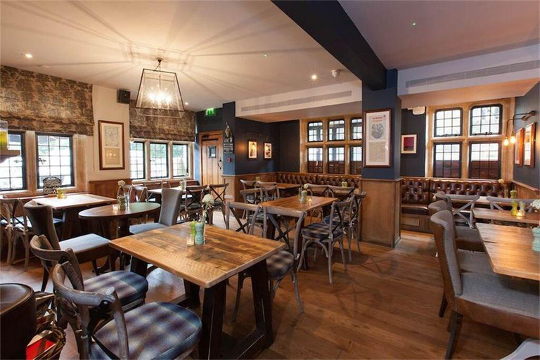 Food & Drinks 5, The White Hart Hotel, London