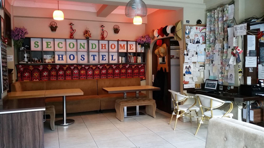 Food & Drinks 5, Second Home Hostel, Fatih