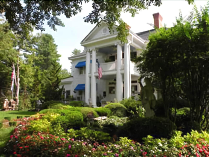Exterior & Views, The Inn at Brevard, Transylvania