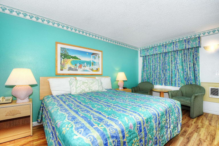 Bedroom 5, Morro Bay Sandpiper Inn, San Luis Obispo