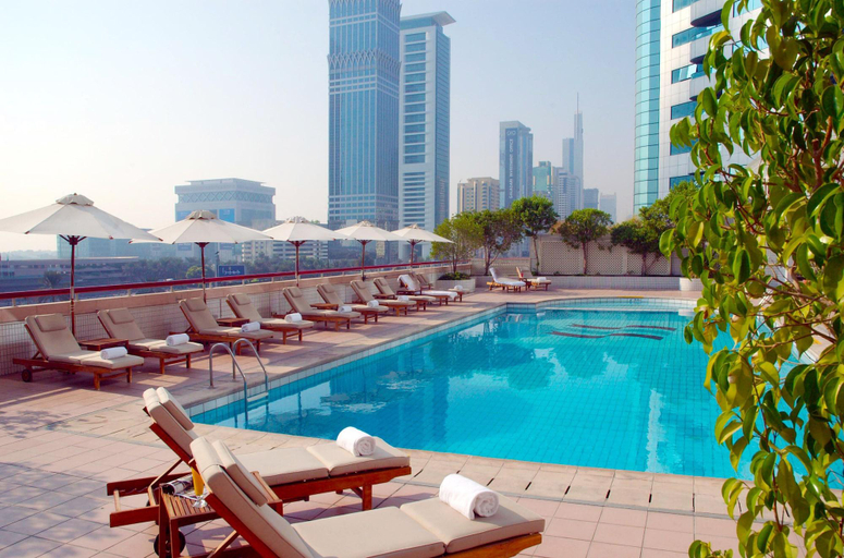 Sport & Beauty 2, Millennium Plaza Downtown Suites exCrowne Plaza Ap, Dubai