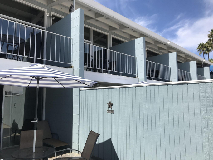 Exterior & Views 2, Foghorn Harbor Inn, Los Angeles