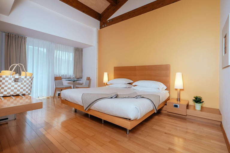Bedroom 3, Grand Hotel Terme di Comano, Trento