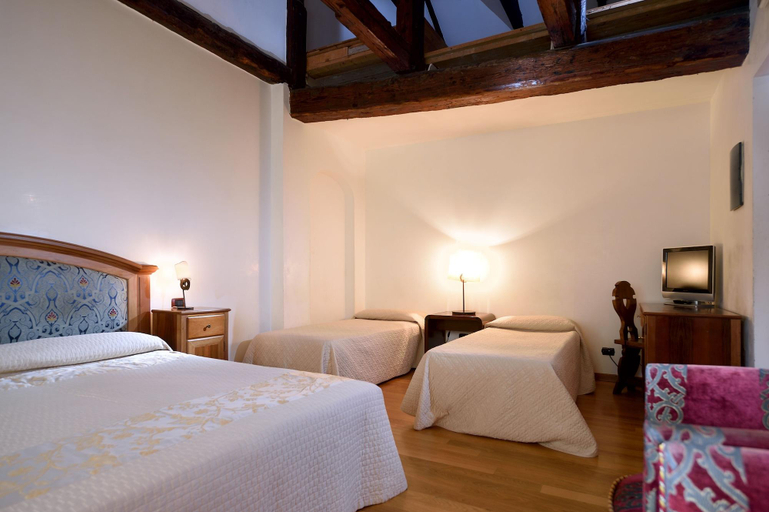 Bedroom 3, Abbazia, Venezia
