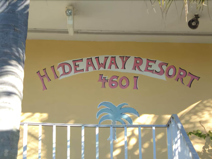 Public Area 2, Hideaway Waterfront Resort & Hotel, Lee
