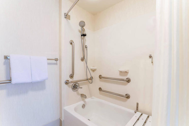 Bathroom 4, Residence Inn Chicago Oak Brook, Dupage