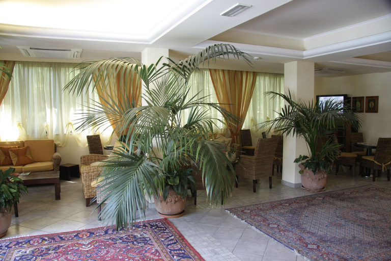 Public Area 3, Hotel Nedy, Massa Carrara