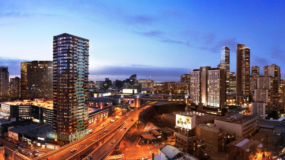 Experience Bella Hotel Apartments, Melbourne