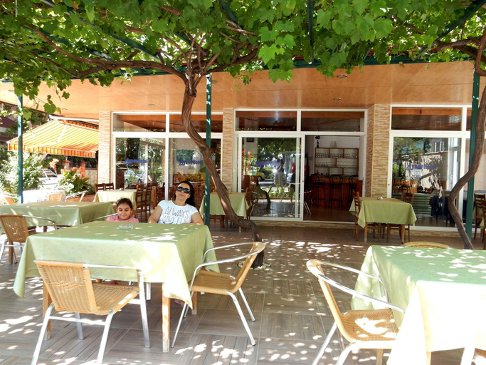 Food & Drinks 5, Aysev, Alanya