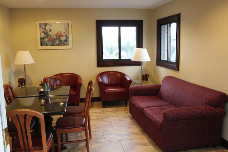 Public Area 2, American Inn & Suites, Cook