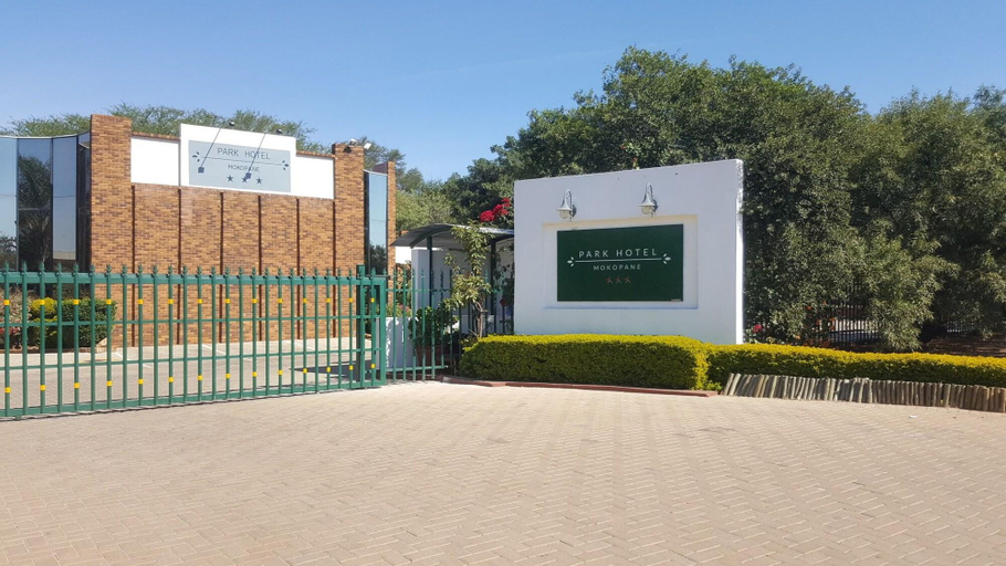 Exterior & Views 2, Park Hotel Mokopane, Waterberg