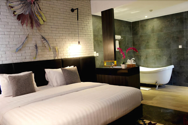 Bedroom 23