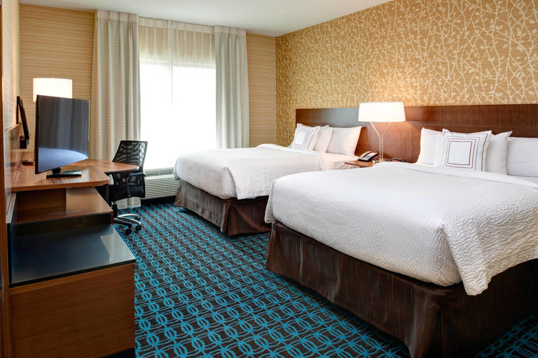 Bedroom 3, Fairfield Inn & Suites Detroit Troy, Oakland