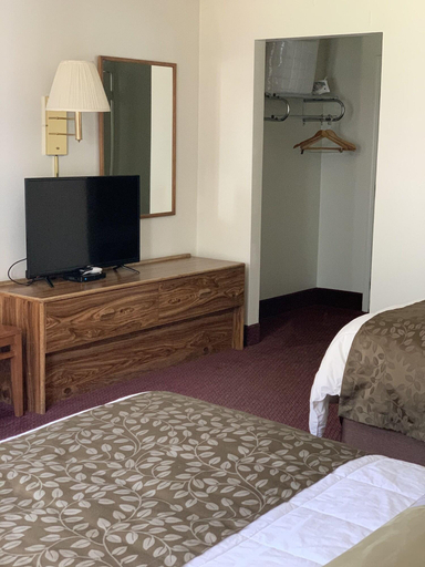 Bedroom 4, The White Buffalo Hotel, Gallatin