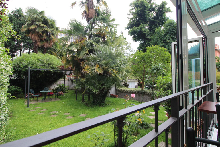 Bedroom 3, Charly, Milano