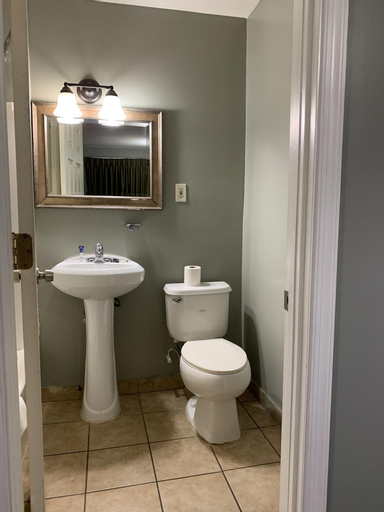 Bedroom 28