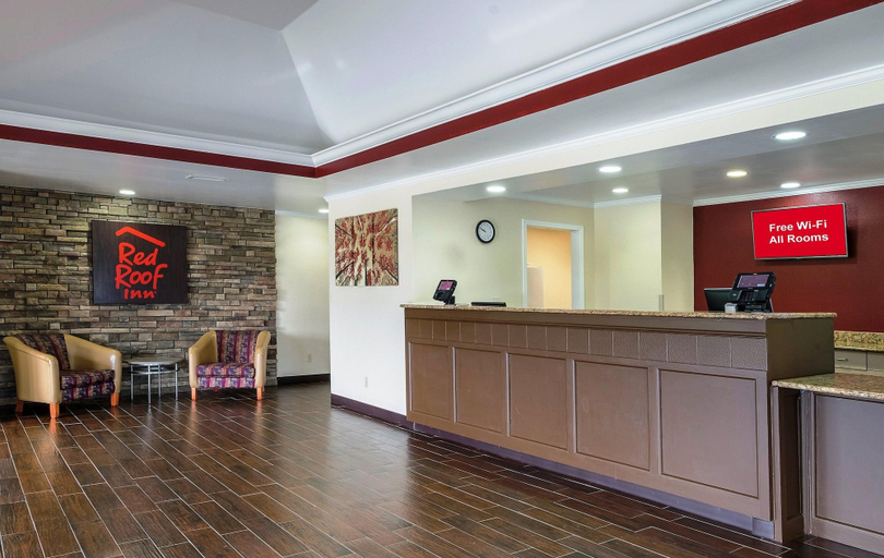 Public Area 2, Red Roof Inn & Suites Brunswick I-95, Glynn