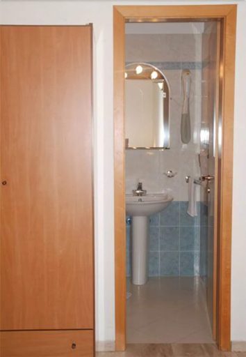 Bathroom 5, Hotel Citti, Olbia-Tempio