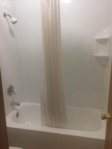 Bathroom, Americas Best Inn Eureka, Saint Louis