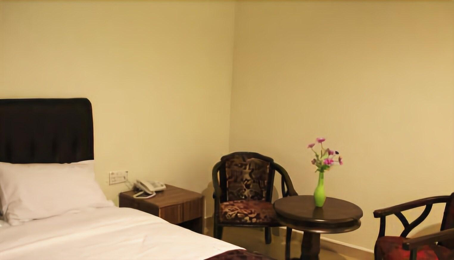 Bedroom 5, One Hotel Lintas Jaya, Penampang