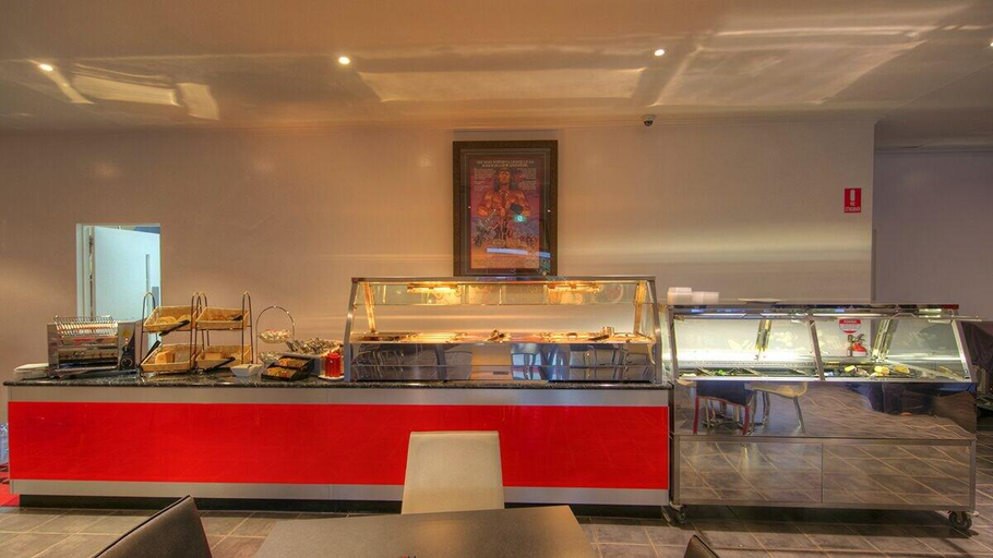Food & Drinks 5, Halls Creek Motel, Halls Creek
