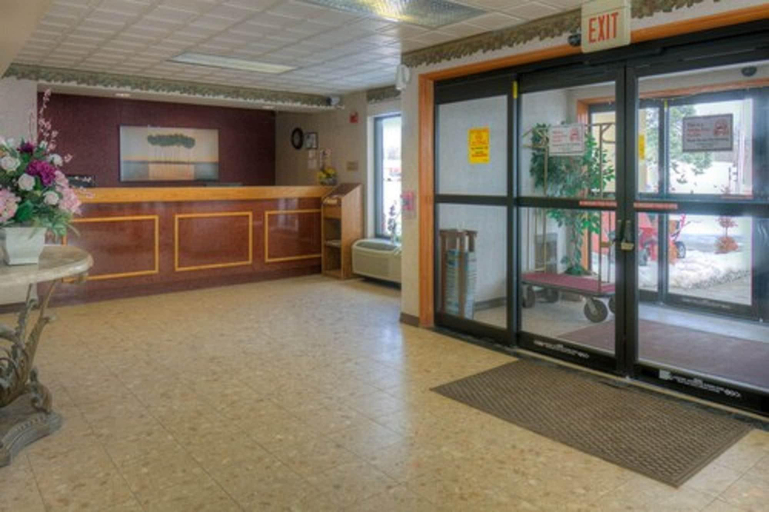 Public Area 3, Hotel M Mount Pocono, Monroe