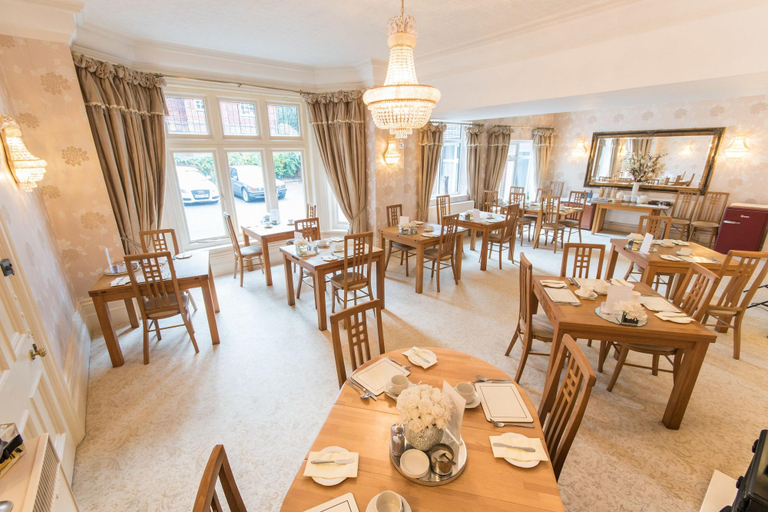 Food & Drinks 5, Grovefield Manor, Poole