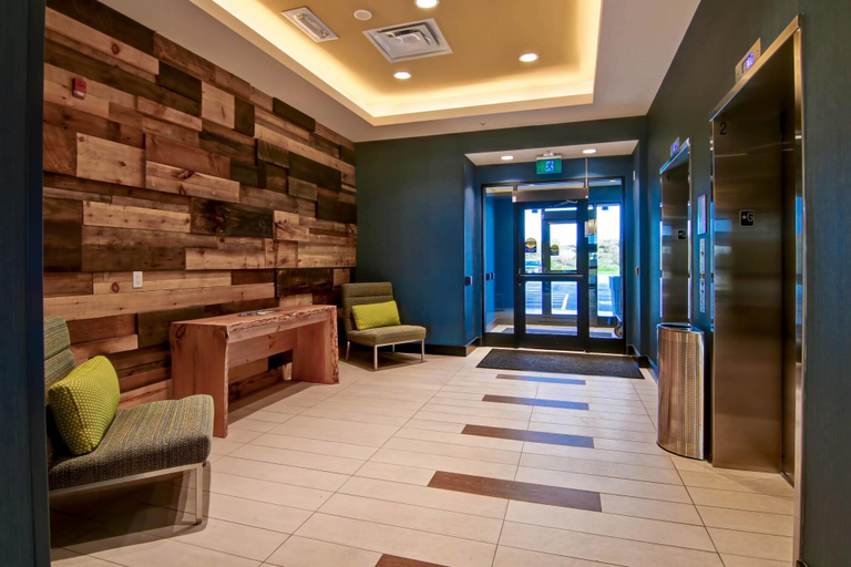 Public Area 2, TownePlace Suites Kincardine, Bruce