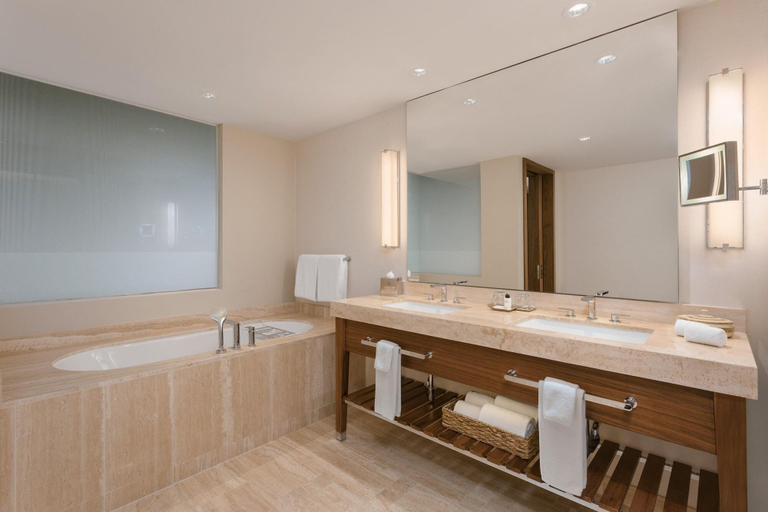Bathroom 5, Santa Maria, a Luxury Collection Hotel, Panamá