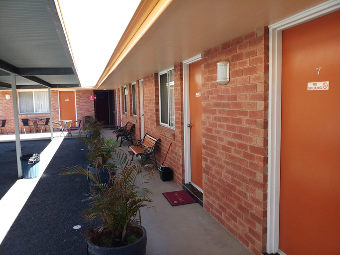 Public Area 2, Alfa Motel, Gilgandra